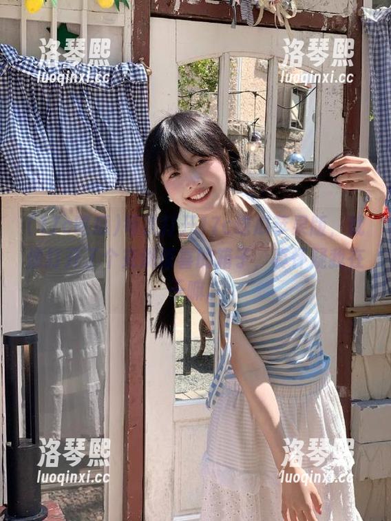 每次打开17c吃瓜苹果版，就像打开了个充满惊喜的箱子，真怀疑我在干嘛。