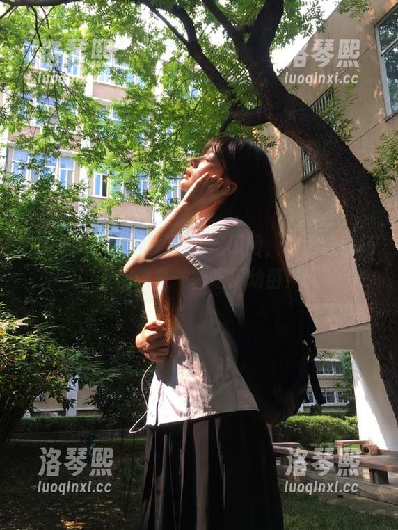 17吃瓜网 下载了17吃瓜网,官网让我每天都像是一颗吃瓜幼苗!