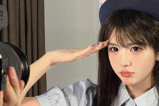 17吃瓜网更新：今晚有料，约不约？