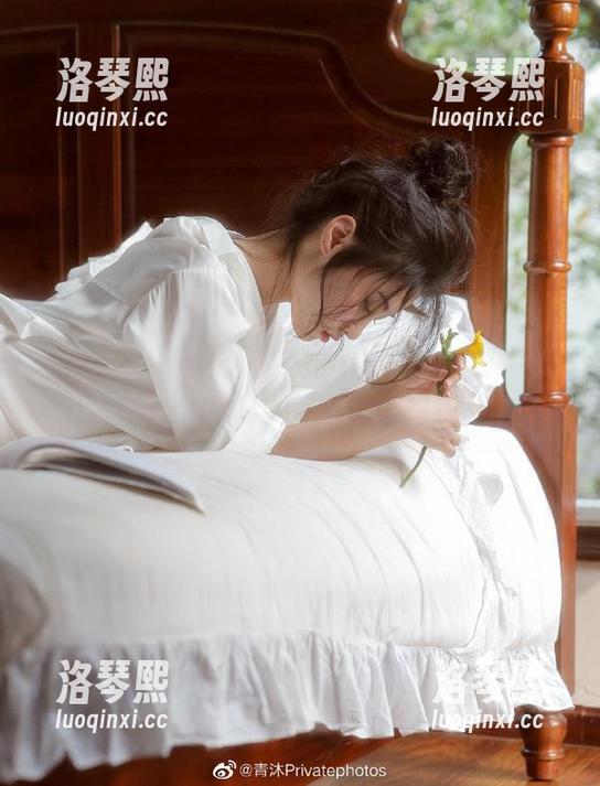 17吃瓜网 先登录再说,看了17吃瓜网的瓜,保证你也是个热血吃瓜人!