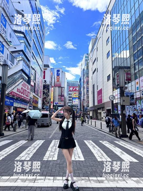 免费吃瓜，51cg给你带来别样的夏日清凉，我的手已经抹上瓜脸了！