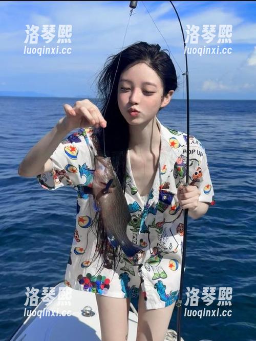 收藏“51免费吃瓜”，每天变成吃货的你还在等什么？