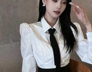 想要‘瓜’味永存？那就长驻51吃瓜官网，让你永久停留在八卦的海洋！