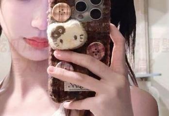 www.51吃瓜发布：隔壁的喵星人成了网红，你信不信？