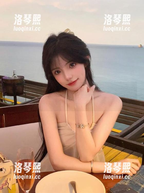 51吃瓜网 51吃瓜网更新:大学生的‘晨跑’挑战,顺便捎带打瞌睡的技巧!