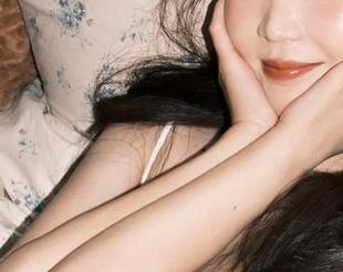 有哪些奇招能让“51吃瓜网”上面的视频轻松下载到手机里？求教！