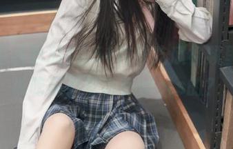 在51在线吃瓜视频里，谁说吃瓜不可以有plots的？