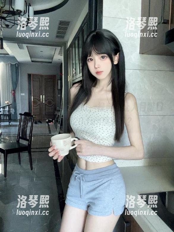 520.fun 桌上有瓜,视频却让人目瞪口呆,hx520.fun搞事了?