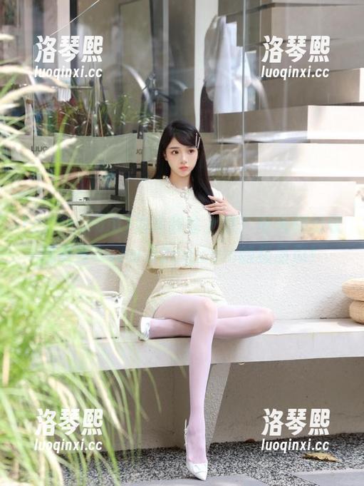 52cg.com 为啥我会上瘾?每天都想收藏更多www.52cg.com的极品瓜!