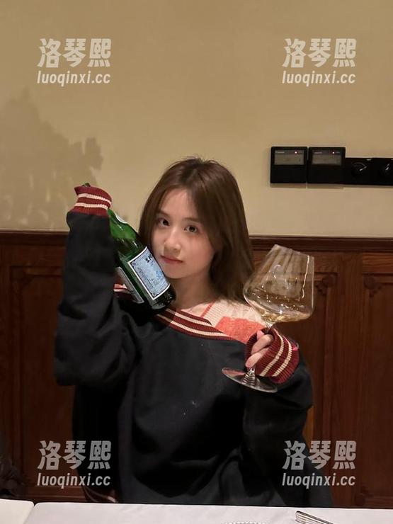 91吃瓜中心 在91吃瓜中心,视频内容刷新你对‘瓜’的定义,这次是真瓜还是假瓜?