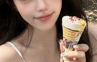 开启92吃瓜登录通道，走进黑料的海洋，隐隐约约一丝兴奋。