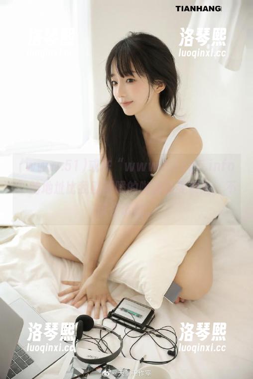 www.51 或许“www.51cg5.info”的地址比我刚刚喝的咖啡还要刺激,不信你试试。