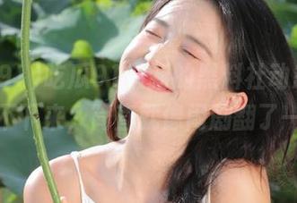 吃瓜91最新的黑料社动态，根本停不下来，简直就像闹剧翻了一遍！