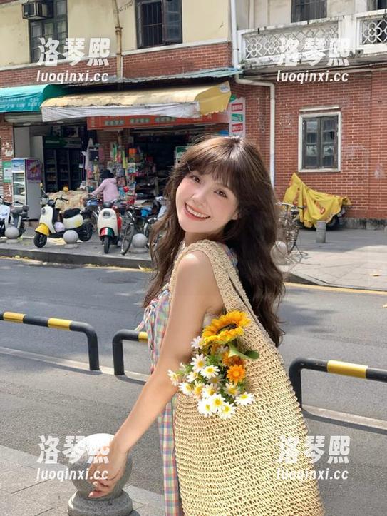 吃瓜不打烊在召唤，黑料传送门迫不及待想被戳一戳