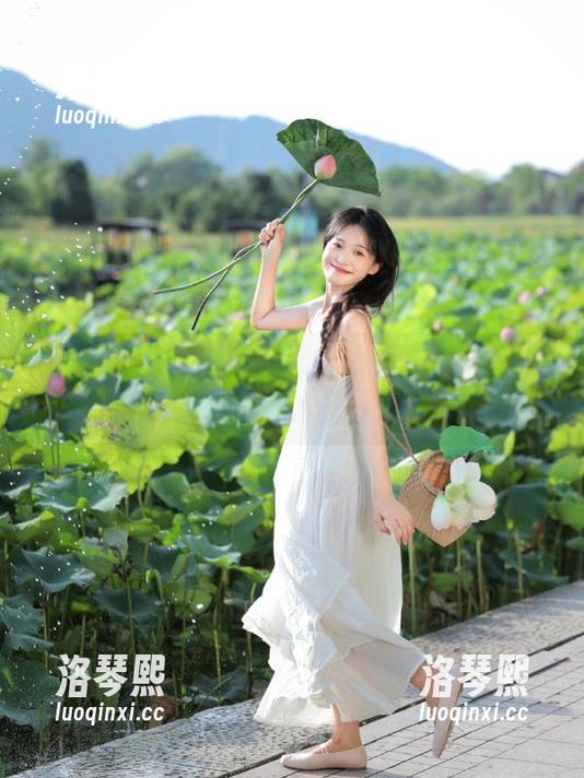 吃瓜网 你还在等什么?线上吃瓜网的新线路频频放送,当心跟不上节奏哦!