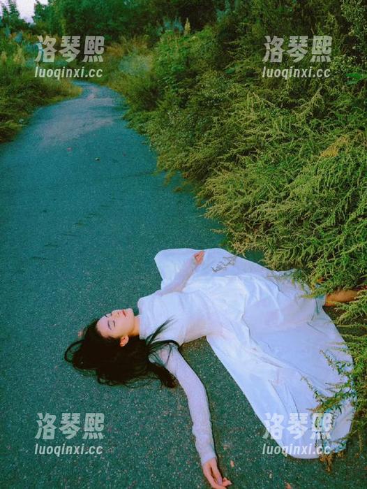 吃瓜网 带你飞,吃瓜网里的免费大瓜,吃了会上瘾不能自拔!