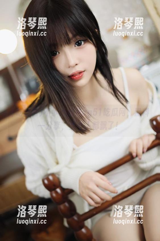 吃瓜网 不小心点开cg51吃瓜网,黑料一分享,整个人都飘了!