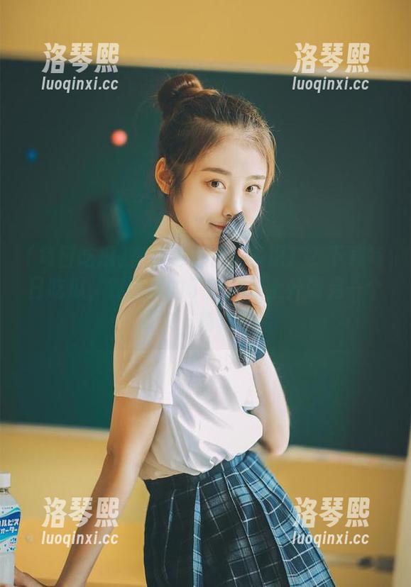 每日吃瓜 你以为自己见多识广?下载每日吃瓜,对黑料的了解立马上升到另一个层次,稳稳的!