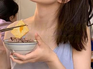 每日吃瓜，我以为资源足够啦，黑料竟然还在继续暴露。
