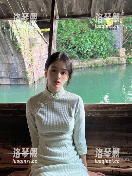 网曝黑料 透过“网曝黑料”传送门,她真的是完美吗?