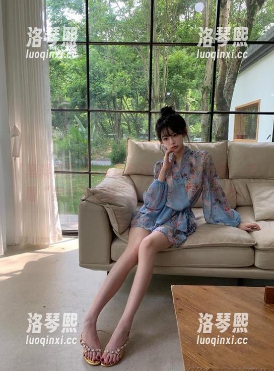 黑料不打烊 女孩们评分最高的闺蜜,下载“黑料不打烊”了解真实网红姿态!
