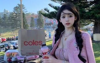 “黑料不打烊,万里长征传”，你的八卦情绪永久在线，随时滚出大新闻！