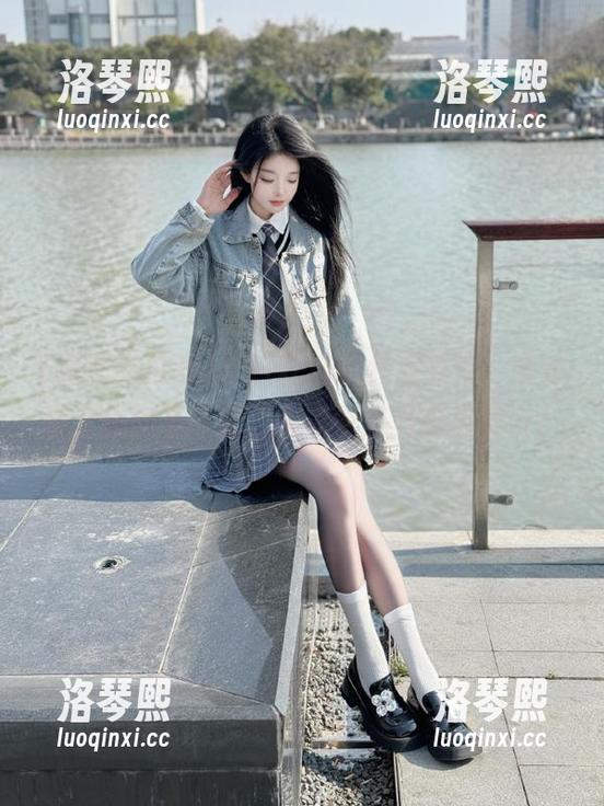今日吃瓜事件满天飞，苹果版上黑料不打烊，大家快来当吃瓜群众！