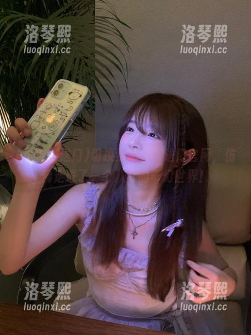 切换到黑料传送门官网，仿佛走进了一个八卦的奇幻世界！