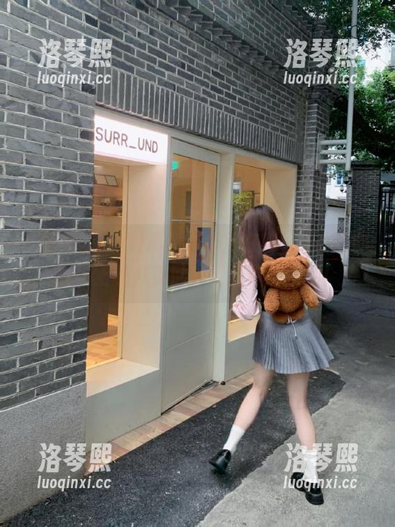 黑料吃瓜网 黑料吃瓜网在线,ios用户指尖上的八卦世界,任你随便翻!