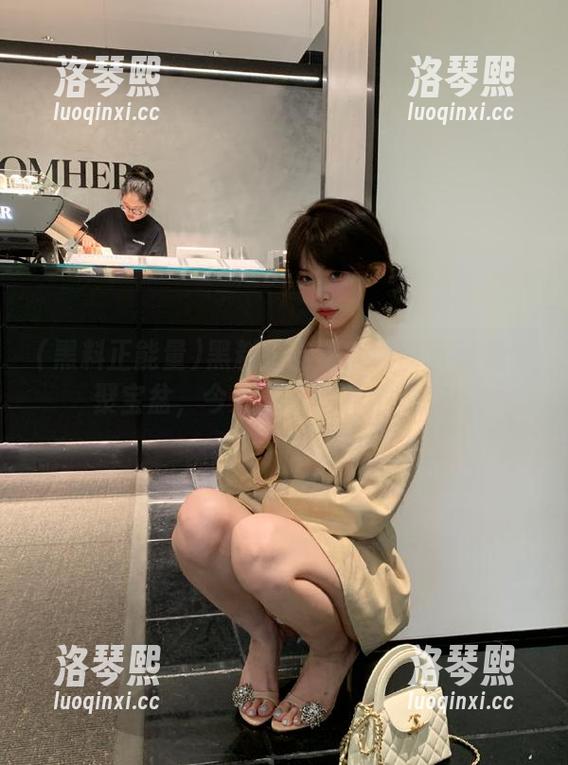 黑料正能量官网简直就是个聚宝盆，今天分享的几个爆款！