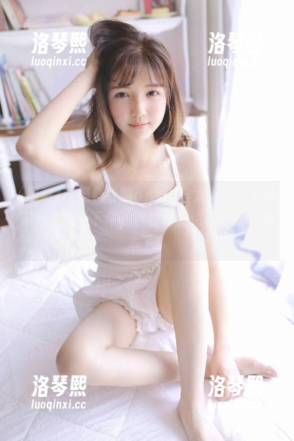 黑料社 黑料社的app内容太炸了,下载完深扒了一下午,我觉得我也可以写个剧本了!
