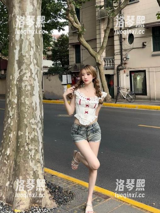 黑料社 进入黑料社官网链接,像是掉进一个五光十色的爆料维度,哈哈,我要沉迷了!