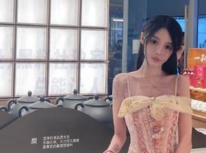 黑料社独家在线：浆果味的惊喜，总能让人眼前一亮！