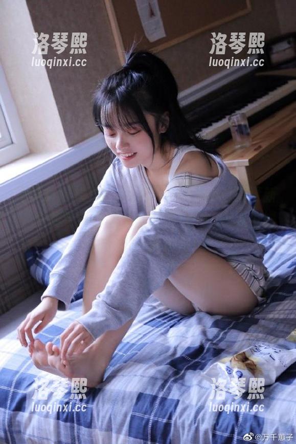 啧啧，黑料网airline这波更新，我的手指已经准备好滑过了…有点小尴尬，但不能停啊！