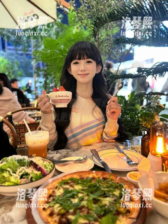 黑网料 黑网料官网,真心觉得比八卦杂志更好玩,哈哈!